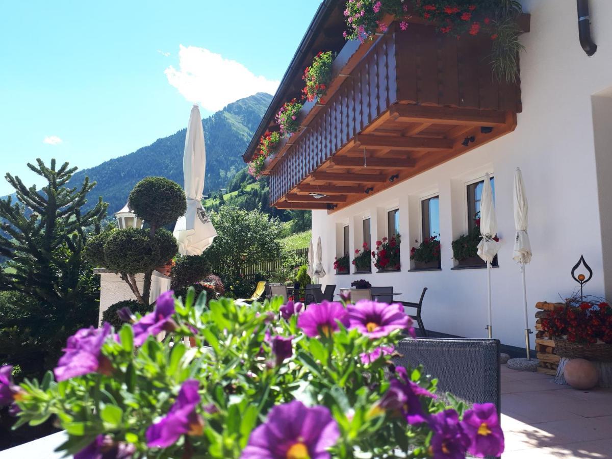Gasthaus Jaufenblick San Martino In Passiria  Екстериор снимка